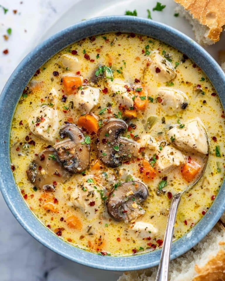Slow Cooker Creamy Chicken & Mushroom Soup Recipe