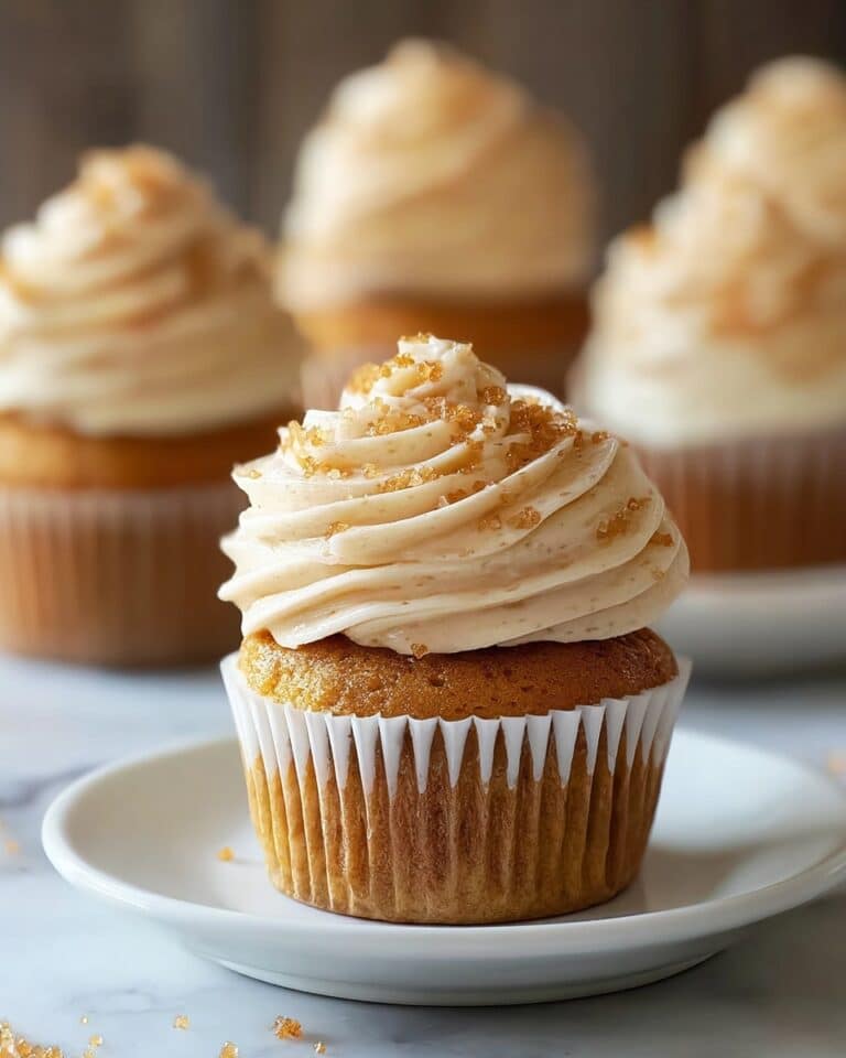 Spiced Pumpkin Cupcakes with Cream Cheese Frosting Recipe